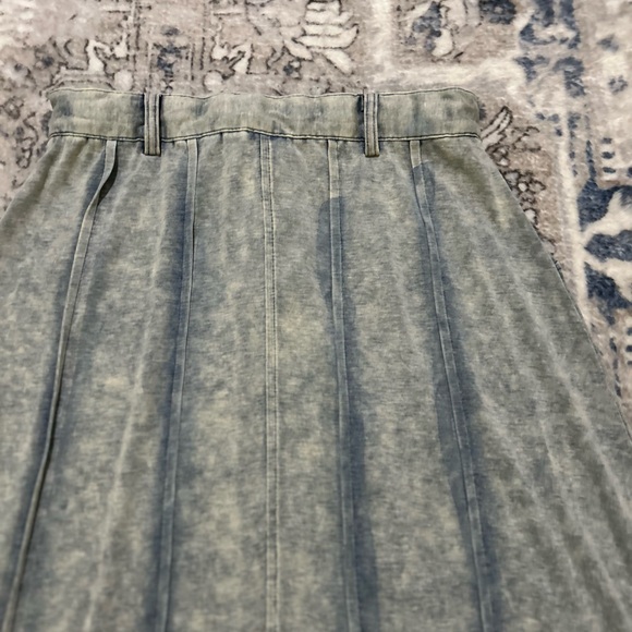 Crew Basics Vintage-Inspired Light Blue “Denim Look” Maxi Skirt - Picture 10 of 15